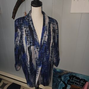 Dressbarn Blue and Black Kimono